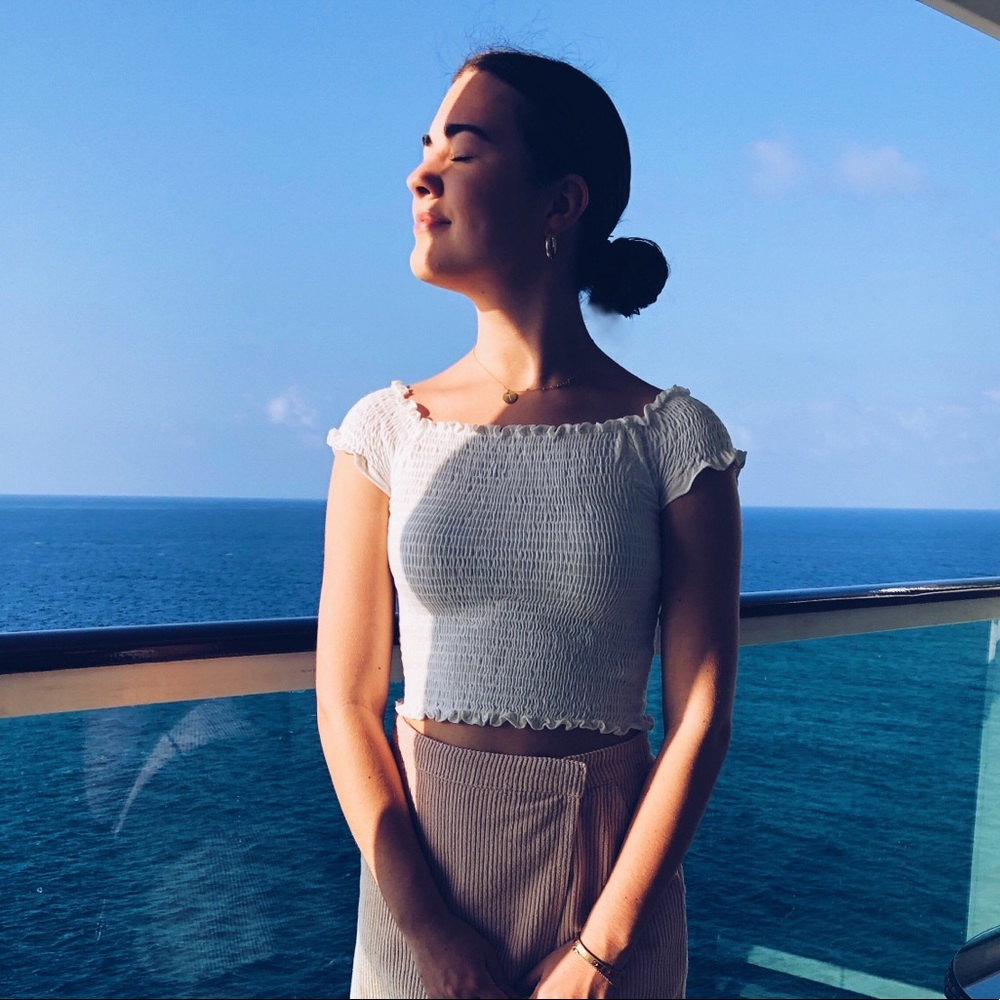 Meet your Posher, Taylor